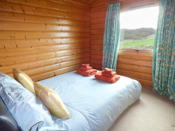 Holiday home Ty Pren