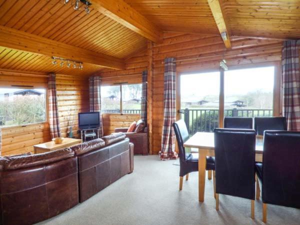 Holiday home Ty Pren